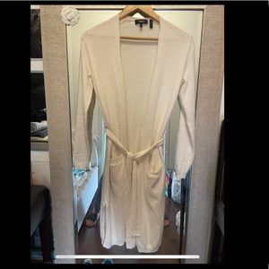 Theory white long cashmere cardigan with belt size P